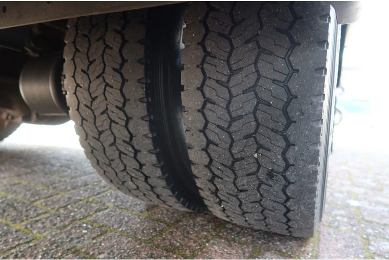 Camión caja cerrada Mercedes-Benz Atego 818 818 L Bak+ Klep 1500 kg. Geisoleerd dak: foto 19