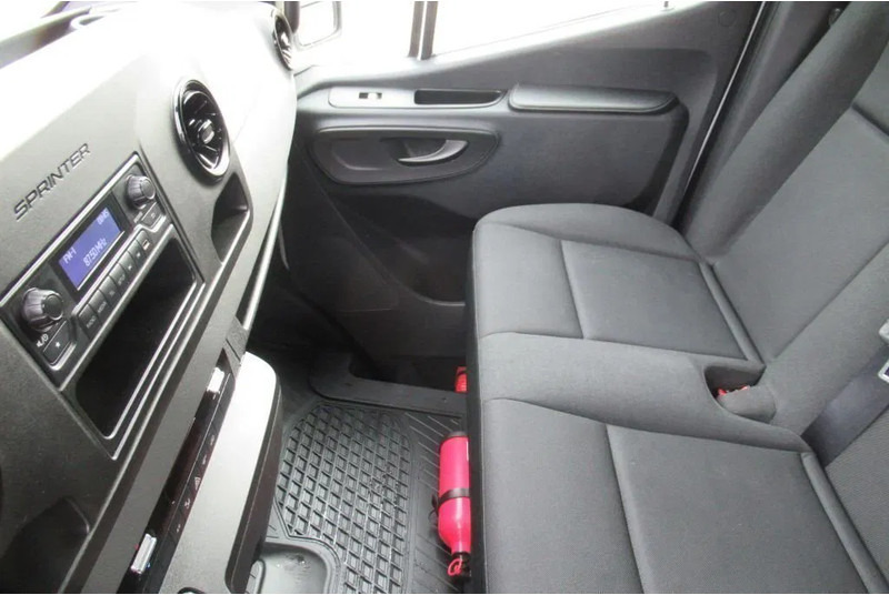 Mercedes-Benz Sprinter 314 CDI Koel/Vries/ verwarmen 220 volt nachtaansluiting - Furgoneta frigorifica: foto 5 Mercedes-Benz Sprinter 314 CDI Koel/Vries/ verwarmen 220 volt nachtaansluiting - Furgoneta frigorifica: foto 5