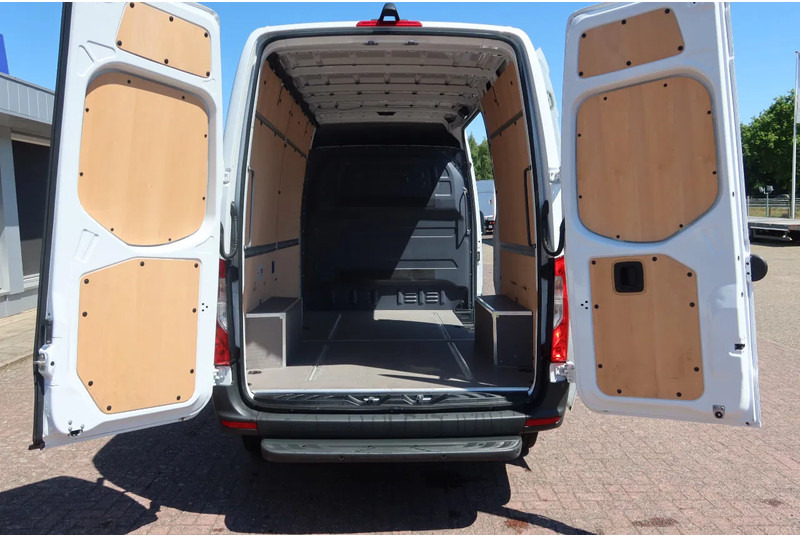 Mercedes-Benz Sprinter 317 L2 H2 Gesloten Bestelwagen - Furgón: foto 4 Mercedes-Benz Sprinter 317 L2 H2 Gesloten Bestelwagen - Furgón: foto 4
