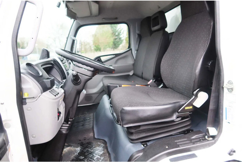 Mitsubishi Canter 7 C 18 Bak + klep 1000KG Euro 6 - Camión caja cerrada: foto 5 Mitsubishi Canter 7 C 18 Bak + klep 1000KG Euro 6 - Camión caja cerrada: foto 5