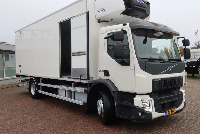 Volvo FE 280 Volvo FE 280 4x2 Carrier Supra 1250 Koel/Vries+ BAR klep 2000 kg 2 Stuks in Voorraad - Furgoneta frigorifica: foto 2 Volvo FE 280 Volvo FE 280 4x2 Carrier Supra 1250 Koel/Vries+ BAR klep 2000 kg 2 Stuks in Voorraad - Furgoneta frigorifica: foto 2