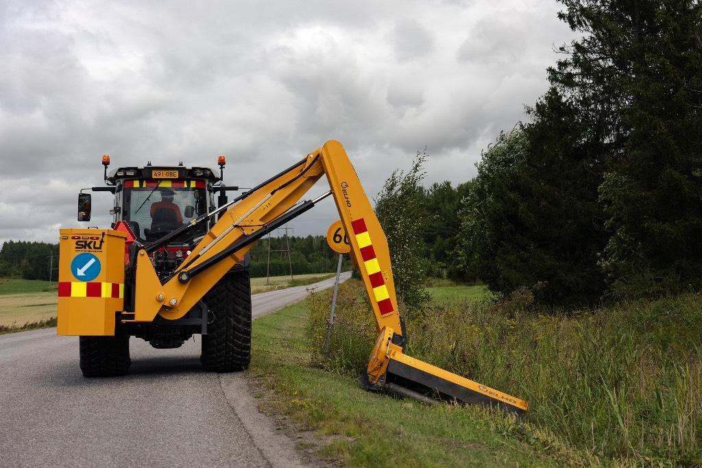 Elho TPM 720 Power Arm (bj 2024) - Desbrozadora lateral: foto 3 Elho TPM 720 Power Arm (bj 2024) - Desbrozadora lateral: foto 3