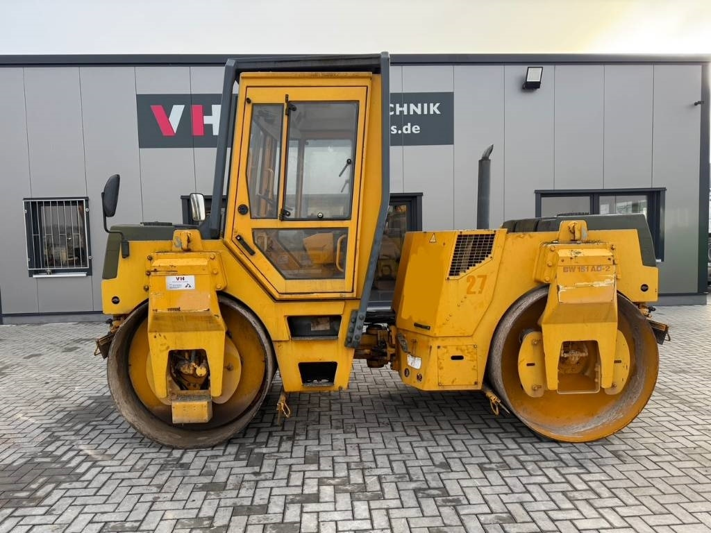Bomag BW 151 AD-2 - Apisonadora de asfalto: foto 1 Bomag BW 151 AD-2 - Apisonadora de asfalto: foto 1