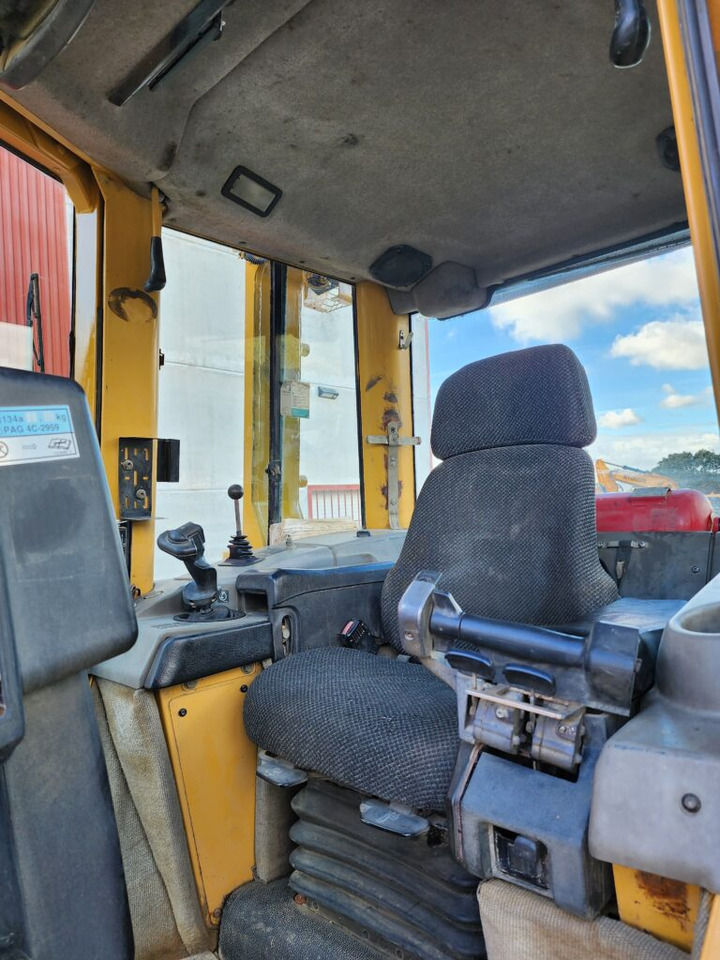 CAT D6N LGP - Bulldozer: foto 5 CAT D6N LGP - Bulldozer: foto 5