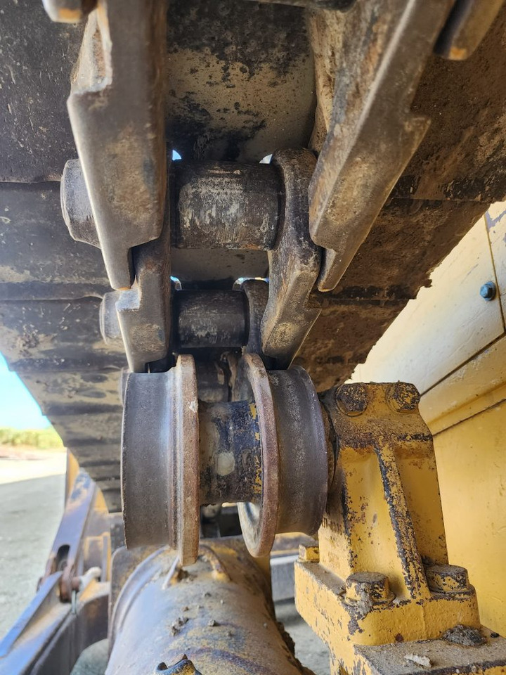 Bulldozer CAT D6R SERIE II: foto 6