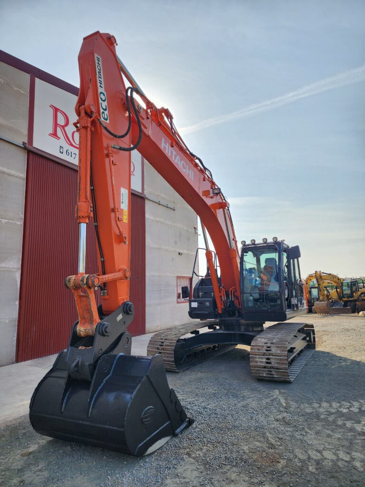 HITACHI ZX210LC-6 - Excavadora de cadenas: foto 2 HITACHI ZX210LC-6 - Excavadora de cadenas: foto 2