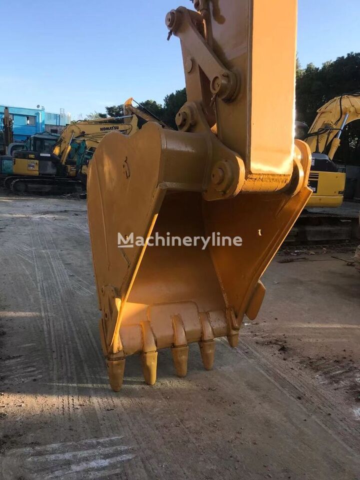 Caterpillar Caterpillar 330B 325B - Excavadora de cadenas: foto 3 Caterpillar Caterpillar 330B 325B - Excavadora de cadenas: foto 3