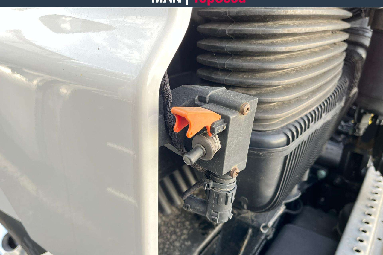 Cabeza tractora MAN TGX 18.470 GX cab ADR EXIII (1101): foto 9 Cabeza tractora MAN TGX 18.470 GX cab ADR EXIII (1101): foto 9