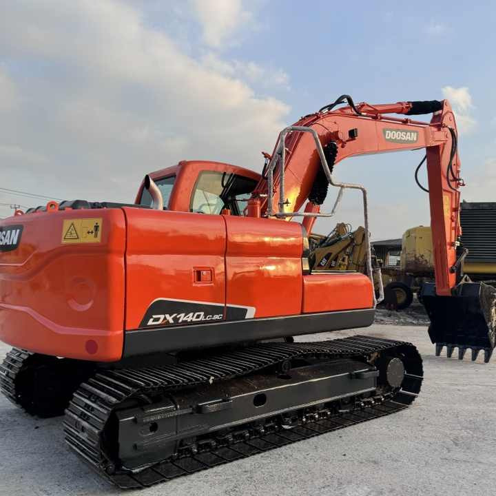 14 Ton Original Korea Used Doosan DX140LC-9c DX 140 150 225 300 Hydraulic Crawler Excavators in Good Condition Doosan140 - Excavadora: foto 2 14 Ton Original Korea Used Doosan DX140LC-9c DX 140 150 225 300 Hydraulic Crawler Excavators in Good Condition Doosan140 - Excavadora: foto 2