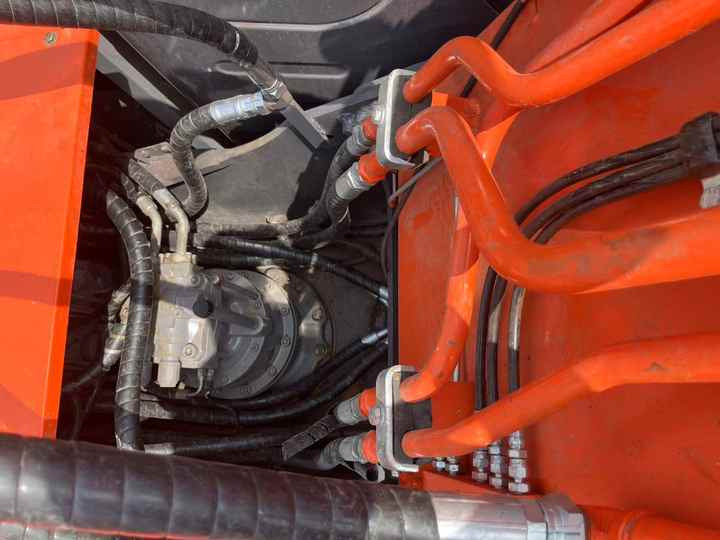 Digger Micro Crawler Excavator Used Hitachi ZX200 Crawler Excavator Hot Sale In Stock, Hitachi Excavators - Excavadora de cadenas: foto 4 Digger Micro Crawler Excavator Used Hitachi ZX200 Crawler Excavator Hot Sale In Stock, Hitachi Excavators - Excavadora de cadenas: foto 4