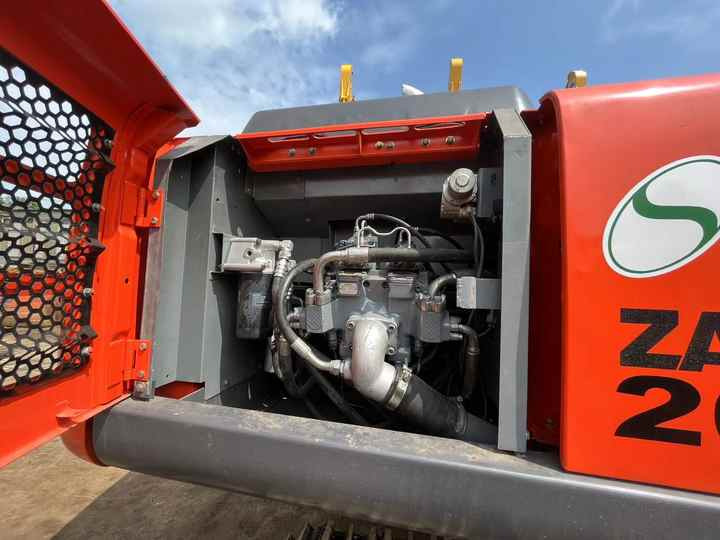 Digger Micro Crawler Excavator Used Hitachi ZX200 Crawler Excavator Hot Sale In Stock, Hitachi Excavators - Excavadora de cadenas: foto 2 Digger Micro Crawler Excavator Used Hitachi ZX200 Crawler Excavator Hot Sale In Stock, Hitachi Excavators - Excavadora de cadenas: foto 2