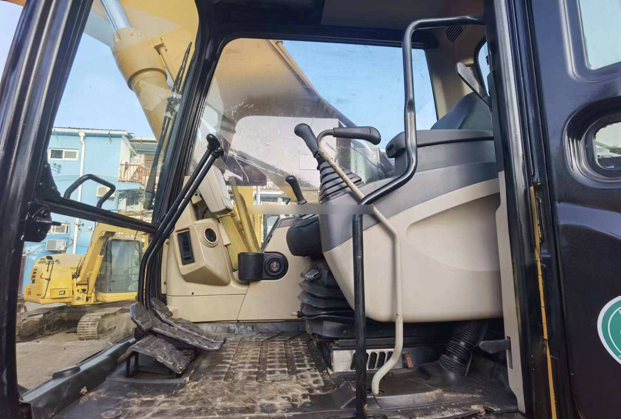 Excellent Condition Used Japan Original Caterpillar Cat 330CL Excavator for Sale - Excavadora de cadenas: foto 4 Excellent Condition Used Japan Original Caterpillar Cat 330CL Excavator for Sale - Excavadora de cadenas: foto 4