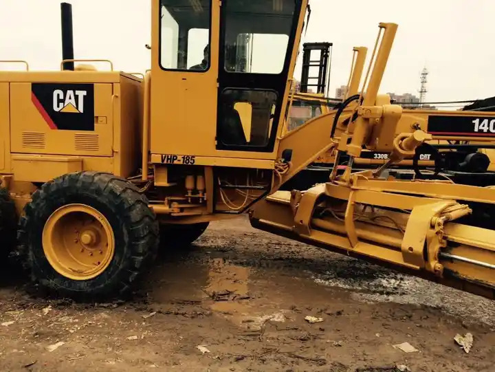 Good Condition Original Japan Used CAT 140H Motor Grader Used 140h CAT 140H used Motor Grader - Grader: foto 5 Good Condition Original Japan Used CAT 140H Motor Grader Used 140h CAT 140H used Motor Grader - Grader: foto 5