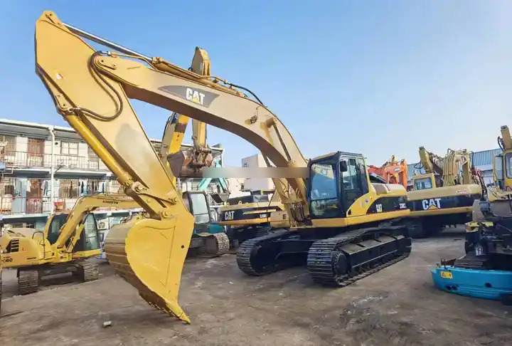 High Quality Second Hand 30 Tons Cat330c Construction Machine Caterpillar Excavator Cat330 Used Crawler Excavator - Excavadora de cadenas: foto 2 High Quality Second Hand 30 Tons Cat330c Construction Machine Caterpillar Excavator Cat330 Used Crawler Excavator - Excavadora de cadenas: foto 2