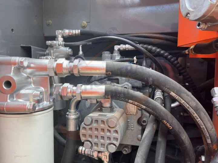 Hot sale Used Hitachi ZX120 digger medium size Excavator second hand excavator - Excavadora de cadenas: foto 5 Hot sale Used Hitachi ZX120 digger medium size Excavator second hand excavator - Excavadora de cadenas: foto 5