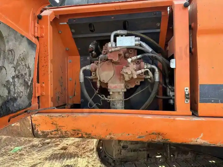 Second Hand Crawler Digger Doosan Dx420 Cheapest Used Excavator Machine DX420 DX420LC With Good Condition For Sale - Excavadora de cadenas: foto 2 Second Hand Crawler Digger Doosan Dx420 Cheapest Used Excavator Machine DX420 DX420LC With Good Condition For Sale - Excavadora de cadenas: foto 2