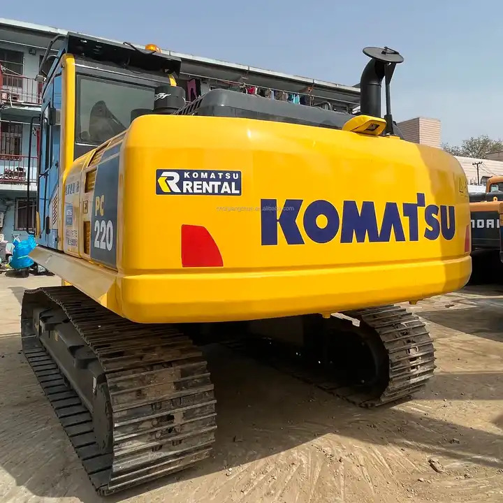 Second hand komatsu PC200 pc200-7 pc200-8 pc220 excavator low price high quality Construction works machinery in good condition - Excavadora de cadenas: foto 1 Second hand komatsu PC200 pc200-7 pc200-8 pc220 excavator low price high quality Construction works machinery in good condition - Excavadora de cadenas: foto 1