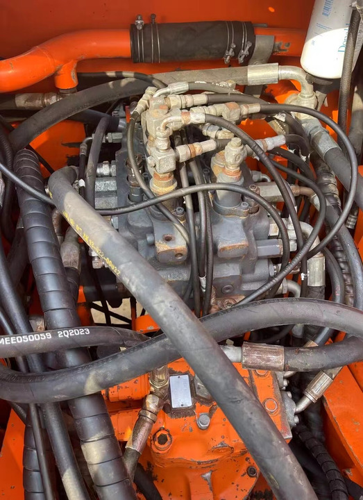Used Doosan Dh150W-7 Wheel Digger Excavator Second Hand Original Korea Doosan Dh150W-7 150W Wheel Excavator Doosan 15 Tons - Excavadora de ruedas: foto 2 Used Doosan Dh150W-7 Wheel Digger Excavator Second Hand Original Korea Doosan Dh150W-7 150W Wheel Excavator Doosan 15 Tons - Excavadora de ruedas: foto 2