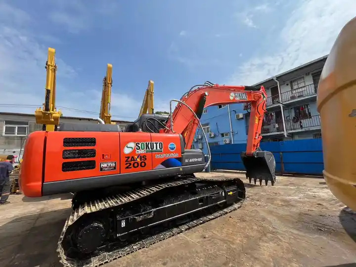 Excavadora de cadenas Used Hitachi ZX200 crawler Excavator, Japan Made used Hitachi ZX200  large Excavator on sale: foto 6 Excavadora de cadenas Used Hitachi ZX200 crawler Excavator, Japan Made used Hitachi ZX200  large Excavator on sale: foto 6