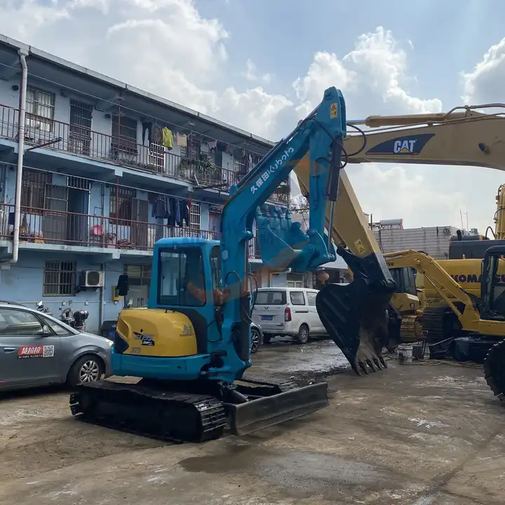 Used Kubota Kx155 Digger 5 Tons Crawler Excavators Japan Earthmoving Machinery With Good Working Condition For Sale - Excavadora de cadenas: foto 1 Used Kubota Kx155 Digger 5 Tons Crawler Excavators Japan Earthmoving Machinery With Good Working Condition For Sale - Excavadora de cadenas: foto 1