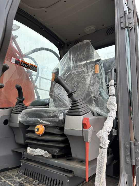 Used Original KoreaN Doosan DX225lca Excavator Doosan Excavators Engineering Machinery Doosan 22ton USED Excavadoras - Excavadora de cadenas: foto 5 Used Original KoreaN Doosan DX225lca Excavator Doosan Excavators Engineering Machinery Doosan 22ton USED Excavadoras - Excavadora de cadenas: foto 5