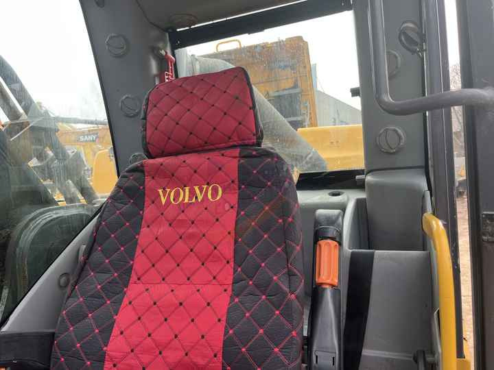 Used Volvo EC480 Excavator 48 Ton Original Heavy Duty Equipment Digger Secondhand Crawler Hydraulic Excavator Volvo EC480DL - Excavadora de cadenas: foto 4 Used Volvo EC480 Excavator 48 Ton Original Heavy Duty Equipment Digger Secondhand Crawler Hydraulic Excavator Volvo EC480DL - Excavadora de cadenas: foto 4