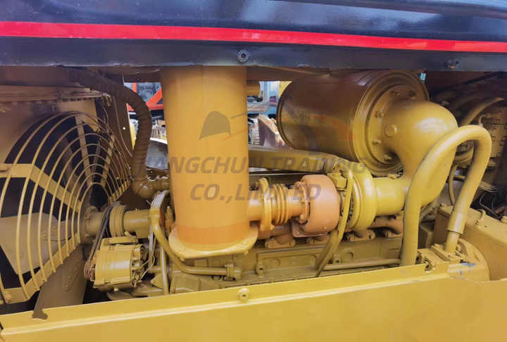 Used original made in Japan cat D6g bulldozer - Bulldozer: foto 5 Used original made in Japan cat D6g bulldozer - Bulldozer: foto 5