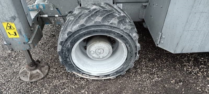 Plataforma de tijeras Genie GS-2669RT - 10 m, 4x4, diesel: foto 12