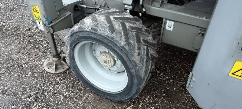 Plataforma de tijeras Genie GS-2669RT - 10 m, 4x4, diesel: foto 10