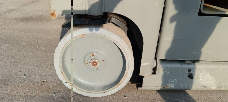 Leasing de Haulotte Compact 10 - 10m, electric  Haulotte Compact 10 - 10m, electric: foto 13