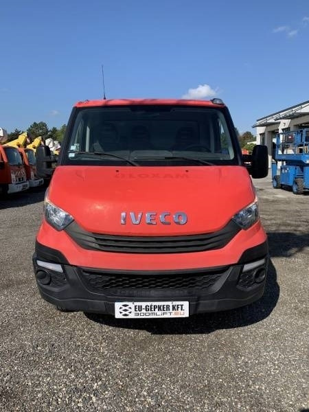 Iveco 35C12 - Tipper - Camión volquete: foto 4 Iveco 35C12 - Tipper - Camión volquete: foto 4