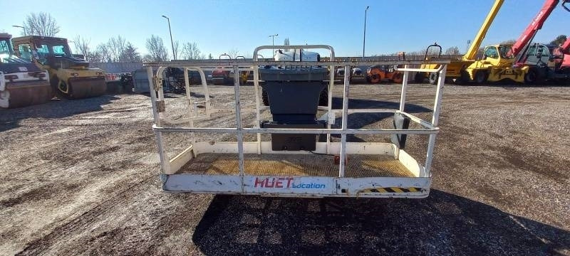 JLG 460SJ - 16,09 m, 230 kg, 4x4 - Plataforma articulada: foto 3 JLG 460SJ - 16,09 m, 230 kg, 4x4 - Plataforma articulada: foto 3