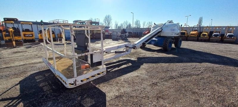JLG 460SJ - 16,09 m, 230 kg, 4x4 - Plataforma articulada: foto 2 JLG 460SJ - 16,09 m, 230 kg, 4x4 - Plataforma articulada: foto 2