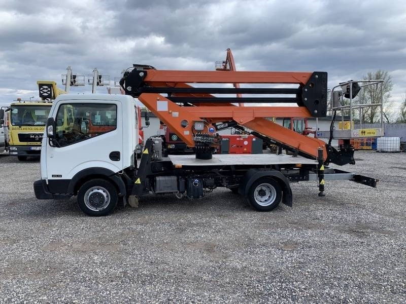 Nissan Cabstar Benelli BA22 - 22 m - Camión con plataforma elevadora: foto 5 Nissan Cabstar Benelli BA22 - 22 m - Camión con plataforma elevadora: foto 5