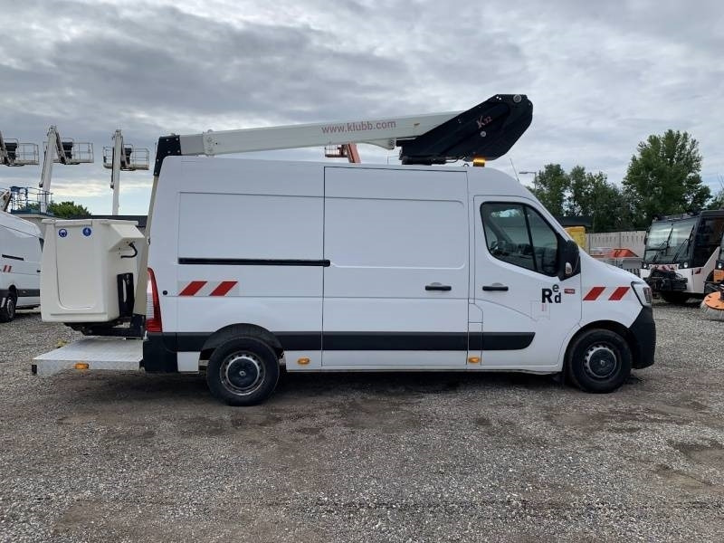 Renault Master Klubb K32 - 12,5 m, 120 kg - Camión con plataforma elevadora: foto 4 Renault Master Klubb K32 - 12,5 m, 120 kg - Camión con plataforma elevadora: foto 4