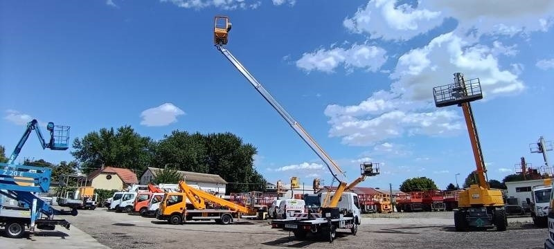 Camión con plataforma elevadora Renault Maxity Multitel 160 ALU DS - 16m: foto 10