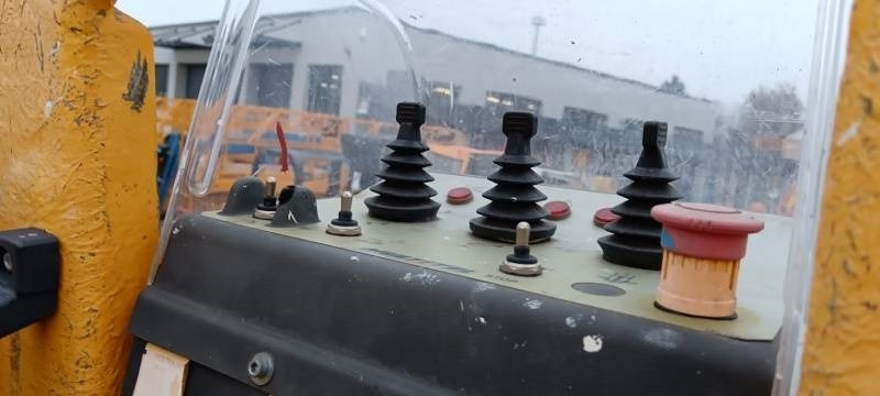 Camión con plataforma elevadora Renault Maxity Multitel 160 ALU DS - 16m: foto 12 Camión con plataforma elevadora Renault Maxity Multitel 160 ALU DS - 16m: foto 12