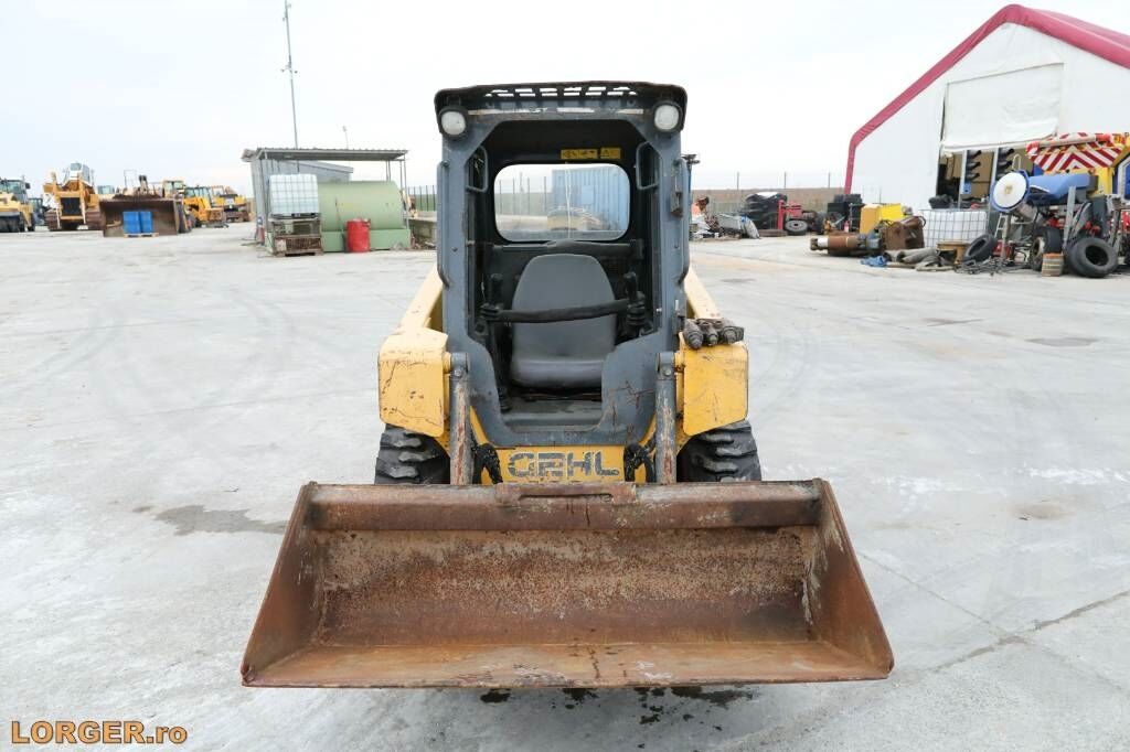 Gehl R 135 - Minicargadora: foto 5 Gehl R 135 - Minicargadora: foto 5