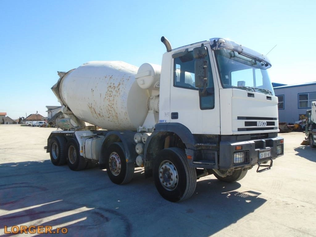 Iveco Cursor / Cifa Liebherr 9 MC - Camión hormigonera: foto 1 Iveco Cursor / Cifa Liebherr 9 MC - Camión hormigonera: foto 1