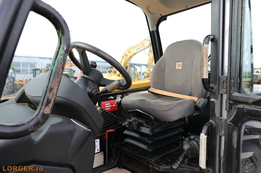 Manipulador telescópico JCB 531-70: foto 11 Manipulador telescópico JCB 531-70: foto 11