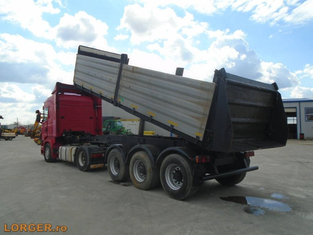 Schwarzmuller R420 - Remolque caja cerrada: foto 1 Schwarzmuller R420 - Remolque caja cerrada: foto 1