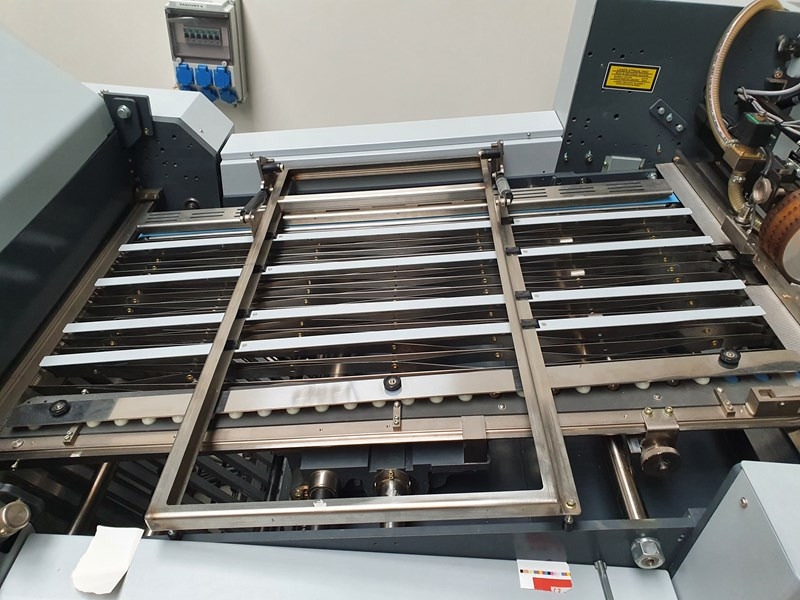 Horizon AFC-746 F | PFU-74 | 29 Mio | 2011 - Plegadora de papel: foto 3 Horizon AFC-746 F | PFU-74 | 29 Mio | 2011 - Plegadora de papel: foto 3