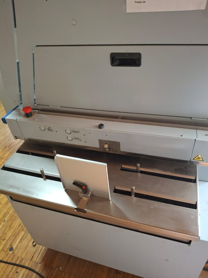 Horizon BQ-470 | 2009 | 800.000 - Encuadernadora: foto 5 Horizon BQ-470 | 2009 | 800.000 - Encuadernadora: foto 5