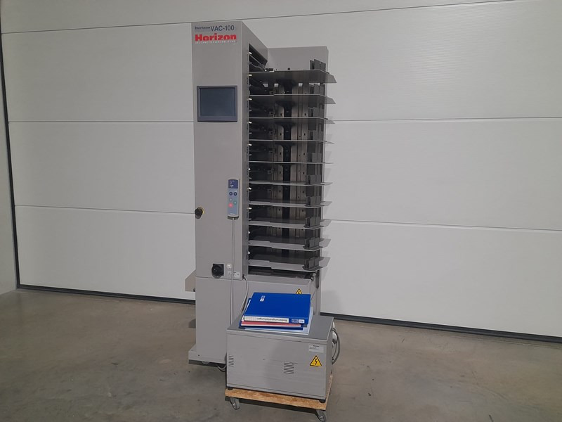 Horizon VAC-100 a | collator | 10 stations | 2001 | 4.3 mio | 2001 - Máquina de impresión: foto 2 Horizon VAC-100 a | collator | 10 stations | 2001 | 4.3 mio | 2001 - Máquina de impresión: foto 2