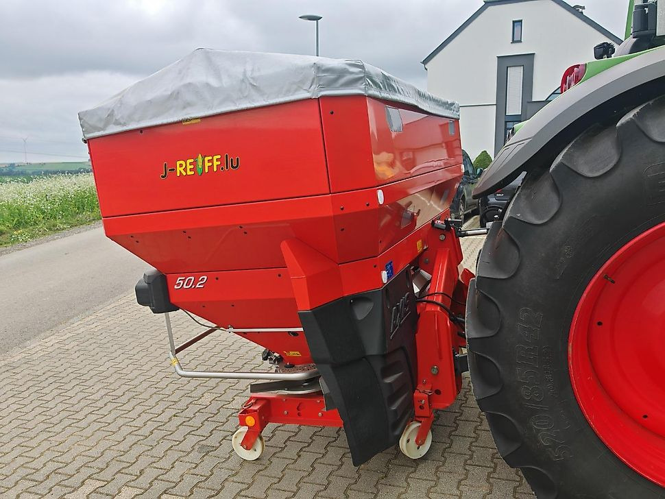 J.Reiff Sarl
Herr Stefan Neukirch - 77 Z.I in den - Esparcidor de fertilizantes: foto 4 J.Reiff Sarl
Herr Stefan Neukirch - 77 Z.I in den - Esparcidor de fertilizantes: foto 4