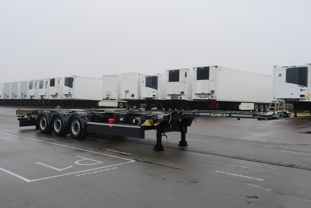 Schmitz Cargobull SCF 24 G 45 EURO20/30/40/45/2x20 fuss ADR EXIII - Semirremolque portacontenedore/ Intercambiable: foto 4 Schmitz Cargobull SCF 24 G 45 EURO20/30/40/45/2x20 fuss ADR EXIII - Semirremolque portacontenedore/ Intercambiable: foto 4