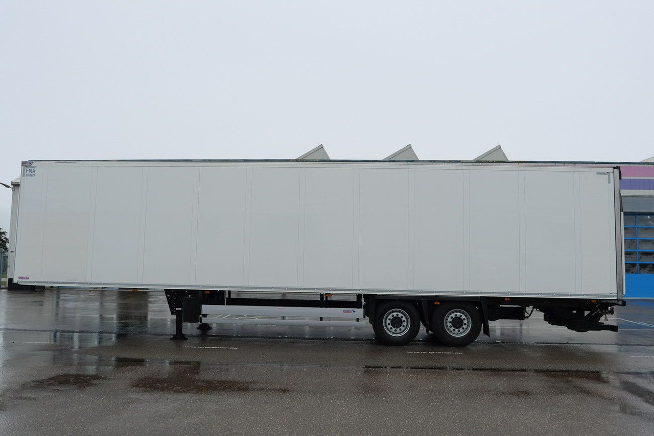Schmitz Cargobull SKO 18 /LBW BÄR 2500 kg / CARRIER 1550 / LIFT - Semirremolque caja cerrada: foto 5 Schmitz Cargobull SKO 18 /LBW BÄR 2500 kg / CARRIER 1550 / LIFT - Semirremolque caja cerrada: foto 5