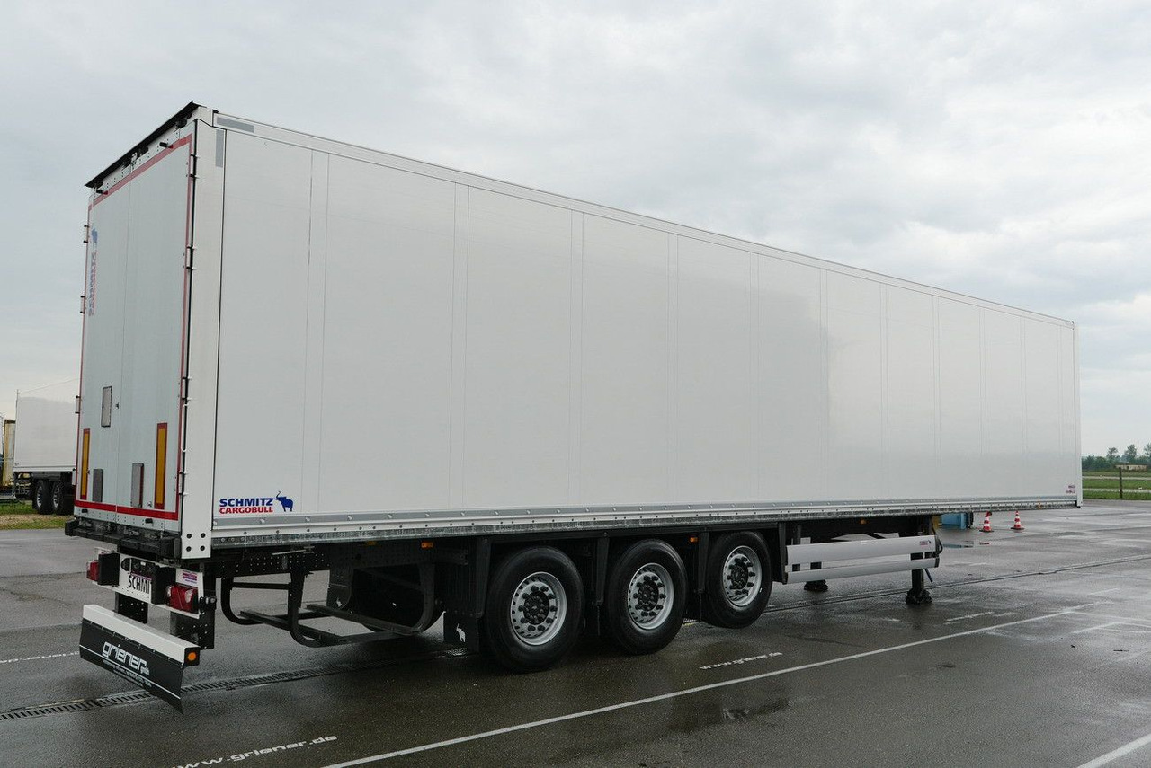 Schmitz Cargobull SKO/SBO 24 ZURRLEISTE / ZURRINGE / LIFTACHSE - Semirremolque caja cerrada: foto 2 Schmitz Cargobull SKO/SBO 24 ZURRLEISTE / ZURRINGE / LIFTACHSE - Semirremolque caja cerrada: foto 2