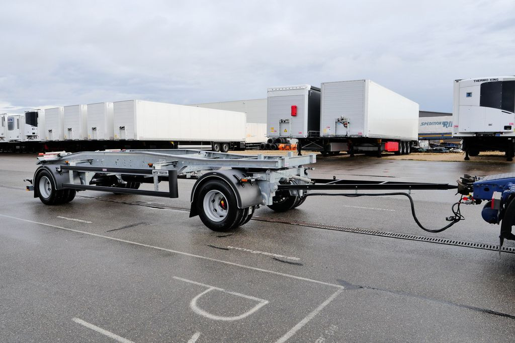 Web-Trailer ARA 18/ DIN 30722 / 5000 - 7000 mm/19,5 VERZINKT Web-Trailer ARA 18/ DIN 30722 / 5000 - 7000 mm/19,5 VERZINKT - Remolque multilift/ Portacontenedores de cadenas: foto 2 Web-Trailer ARA 18/ DIN 30722 / 5000 - 7000 mm/19,5 VERZINKT Web-Trailer ARA 18/ DIN 30722 / 5000 - 7000 mm/19,5 VERZINKT - Remolque multilift/ Portacontenedores de cadenas: foto 2