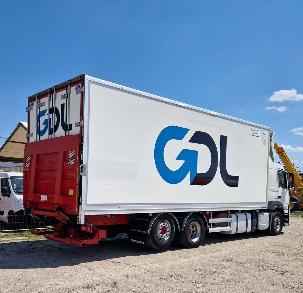 Camión frigorífico para transporte de alimentos VOLVO FM: foto 6 Camión frigorífico para transporte de alimentos VOLVO FM: foto 6